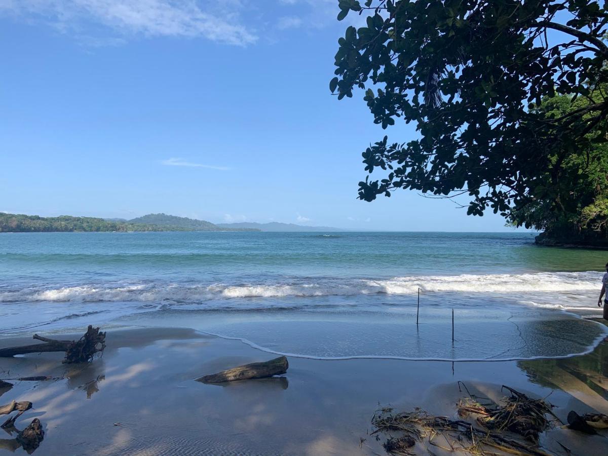 Beachfront Apartment ปุนตาอูวา ภายนอก รูปภาพ
